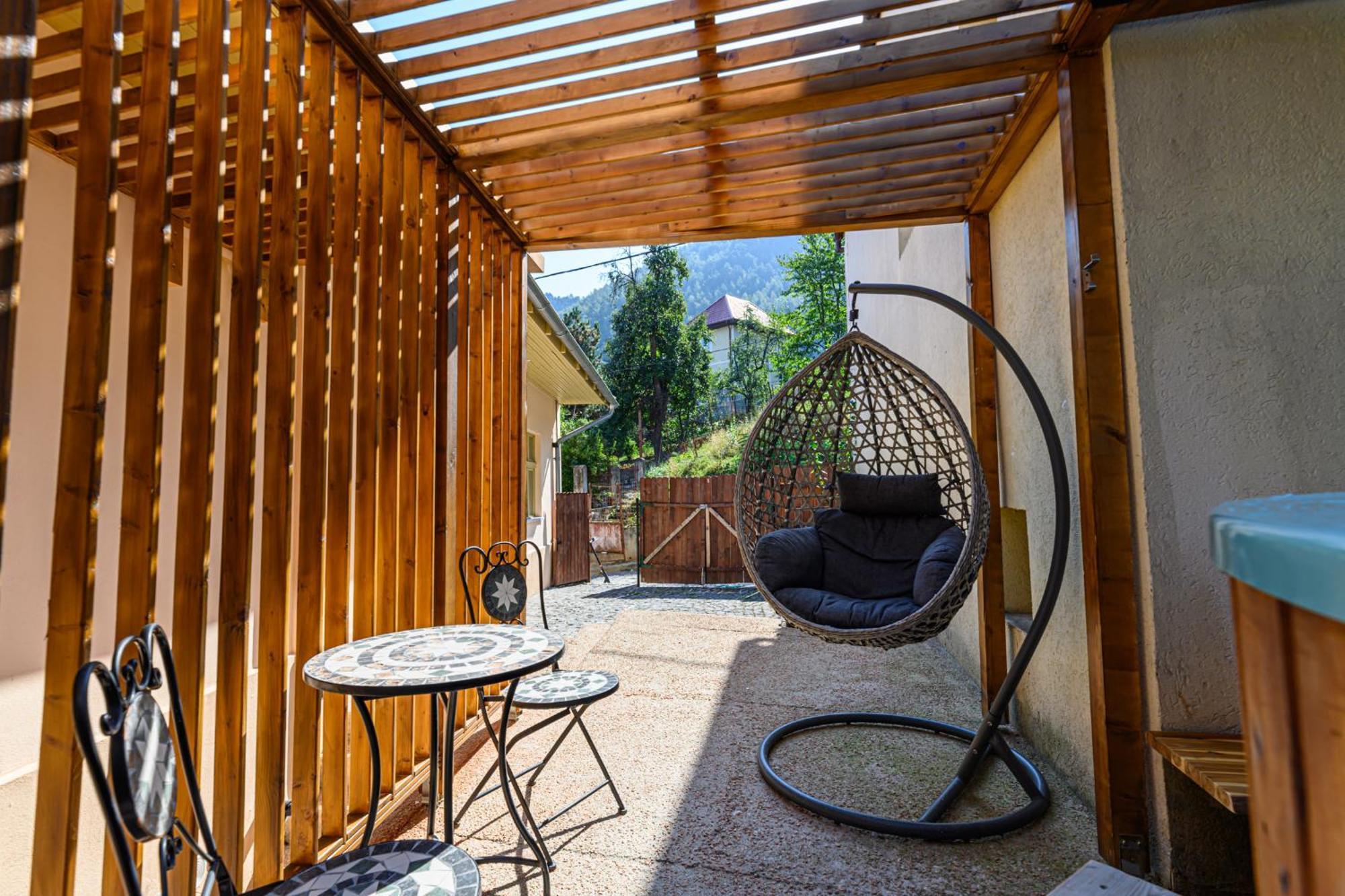 Lagom - Hot Tub Hideout Brașov Exterior foto